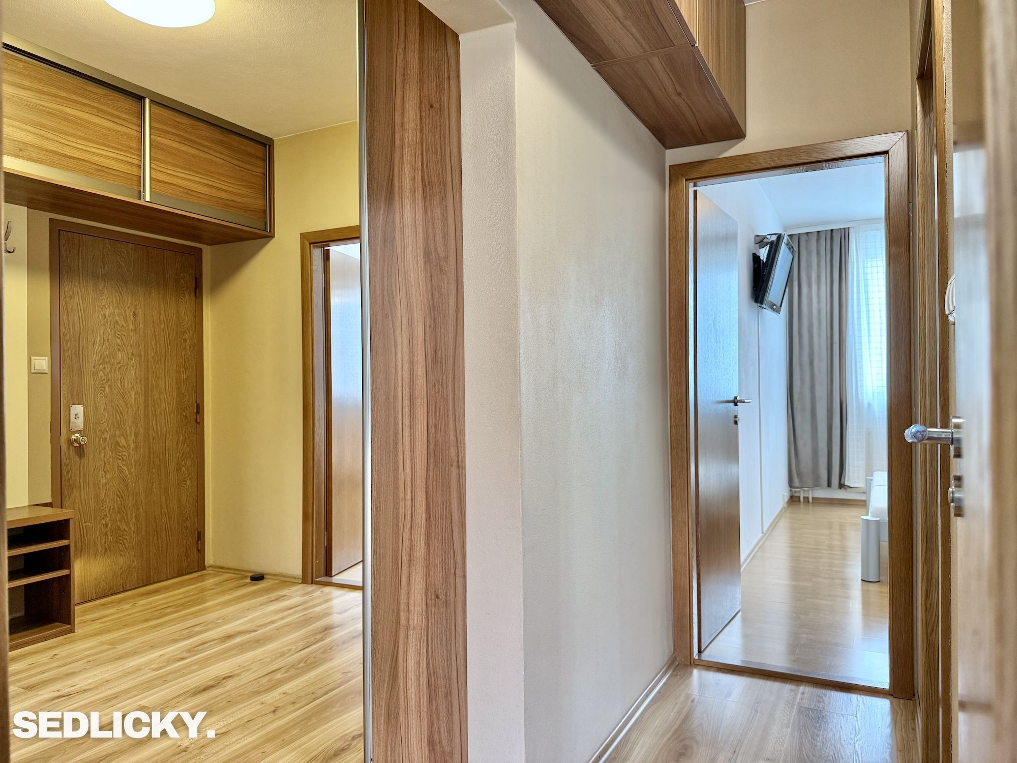 prenajom trojizbovy byt prievidza