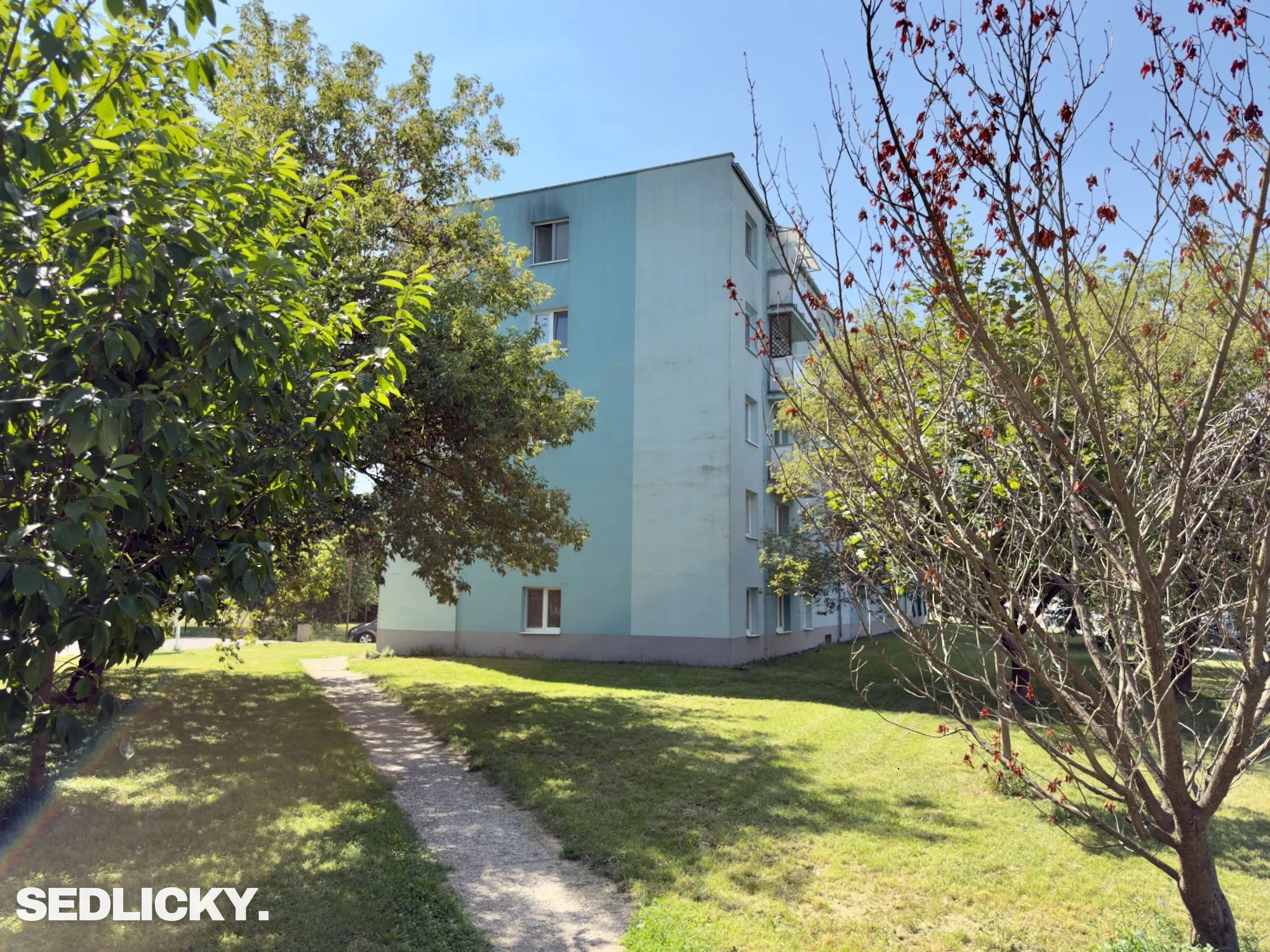 predaj trojizbový byt prievidza