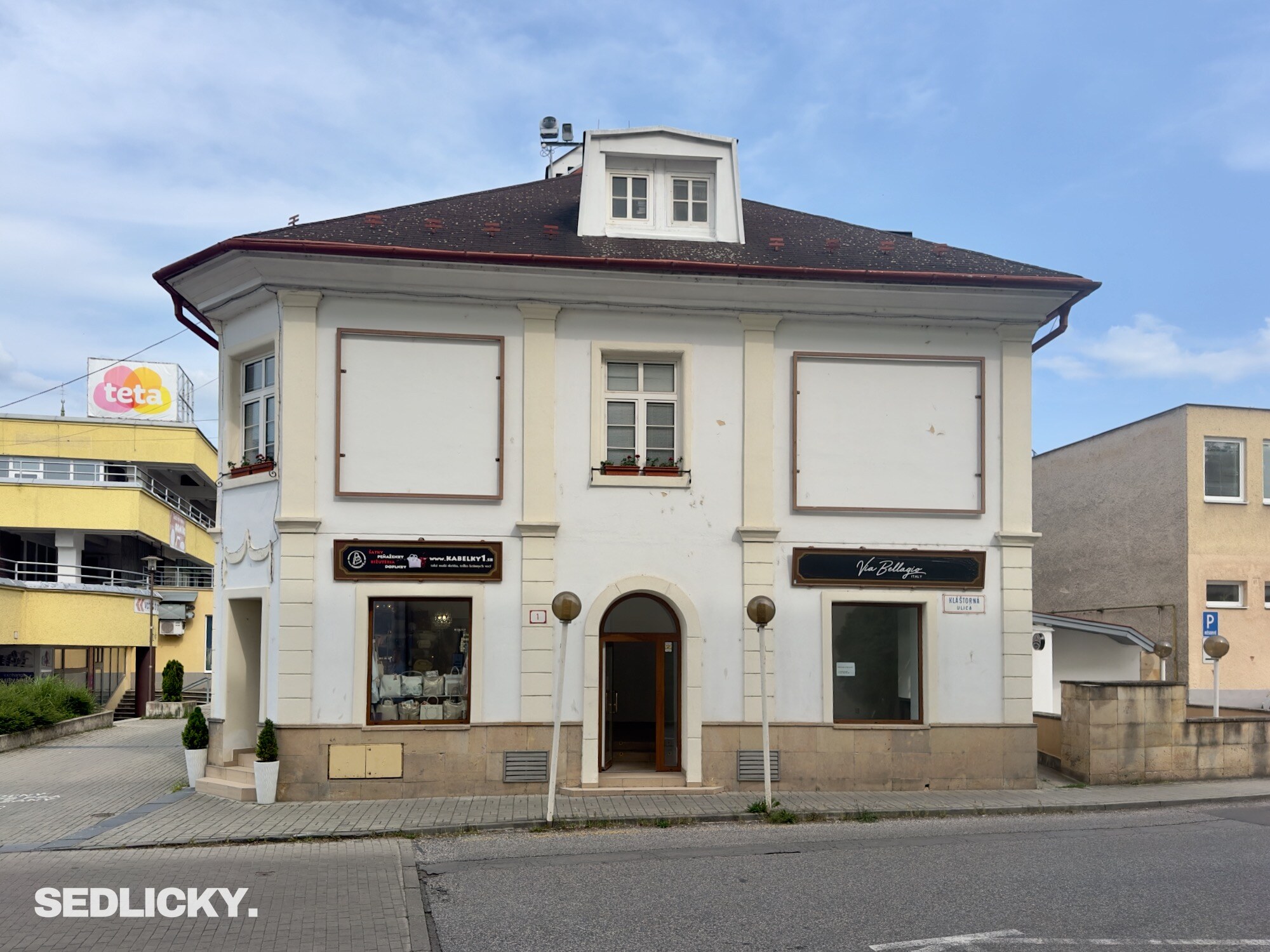 Obchodný / kancelársky priestor 30 m² | Prievidza – centrum
